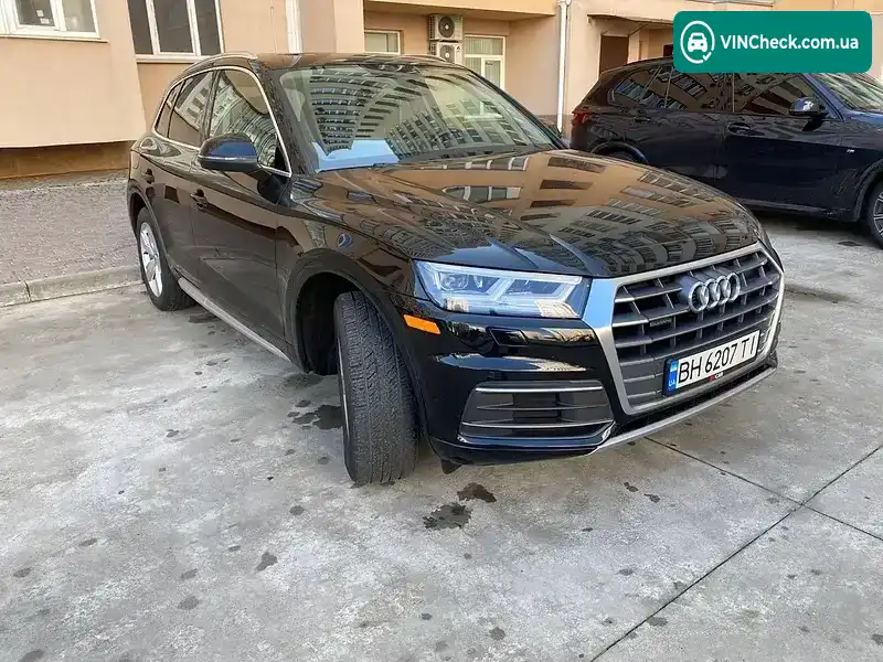 Audi Q5 2018, фото з оголошення 2 з 9, VIN WA1BNAFY7J2149986