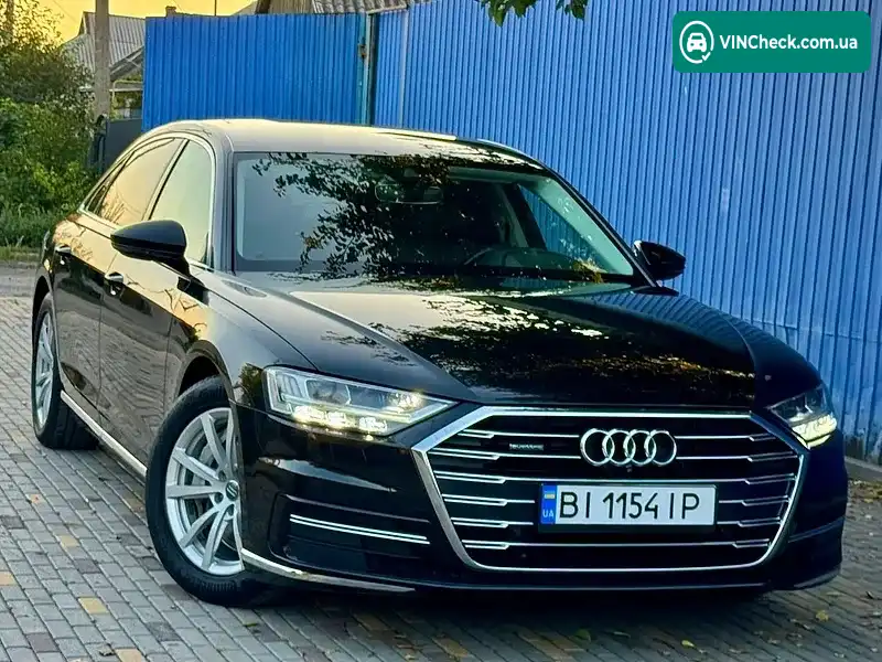 Audi A8 2018, фото з оголошення 2 з 20, VIN WAUZZZF80KN003143