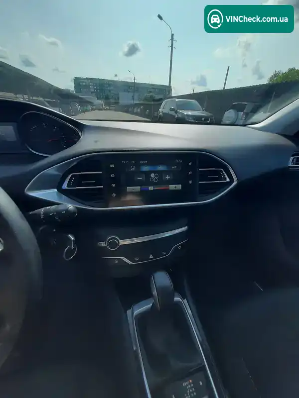 Peugeot 308 2015, фото з оголошення 2 з 20, VIN VF3LCBHZWFS175733