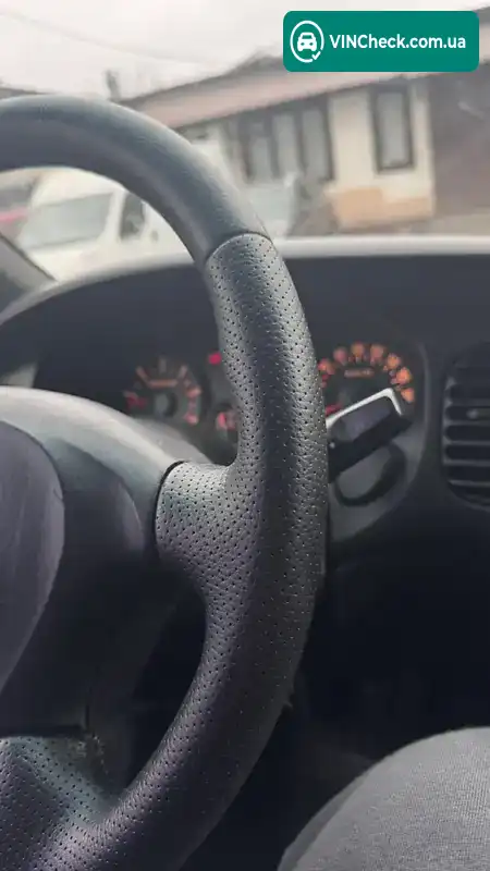 Hyundai H-1 2006, фото з оголошення 2 з 15, VIN NLJWVH7HP6Z067920