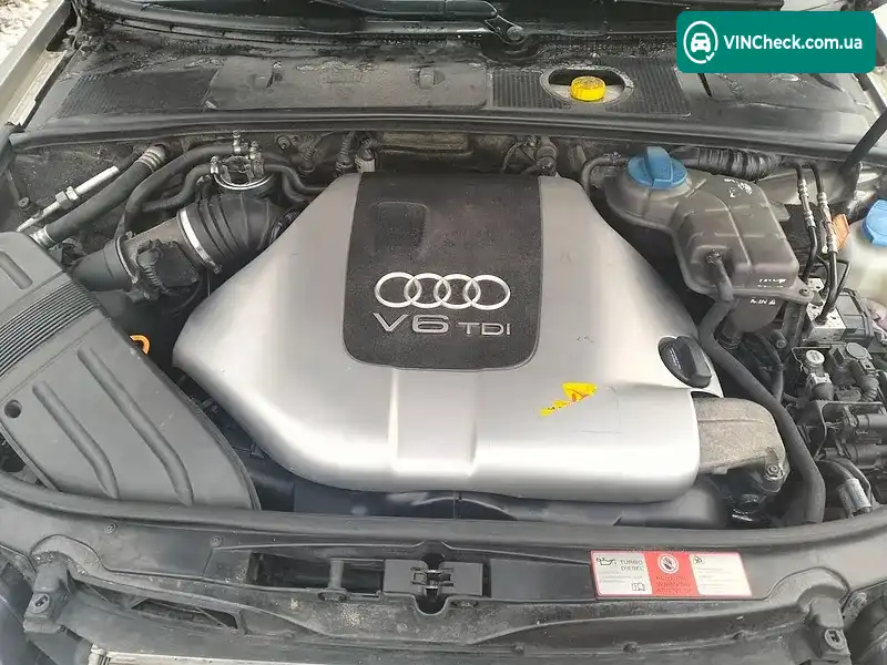 Audi A4 2002, фото з оголошення 1 з 10, VIN WAUZZZ8E22A219103