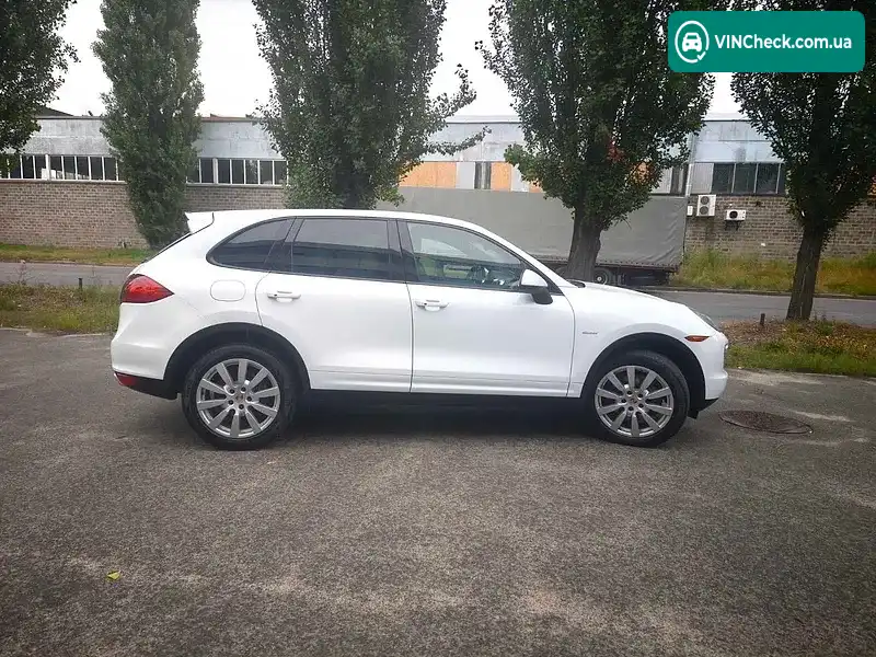 Porsche Cayenne 2014, фото з оголошення 1 з 12, VIN WP1AF2A2XELA44428