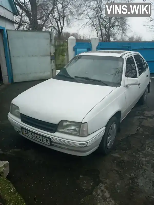 Opel Kadett 1990, фото з оголошення 1 з 5, VIN W0L000034MA545049