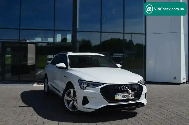 Audi e-tron 2020, фото з оголошення 1 з 21, VIN WAUZZZGE5MB011490
