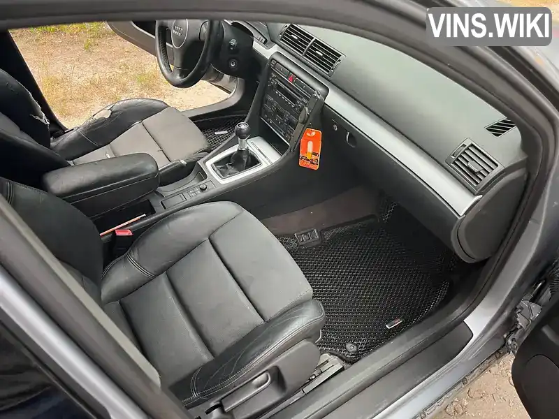 Audi A4 2002, фото з оголошення 2 з 18, VIN WAUZZZ8E63A100021