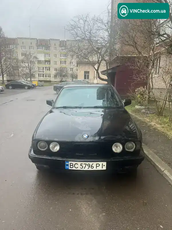BMW 5 Series 1992, фото з оголошення 2 з 17, VIN WBAHD510X0BG17588