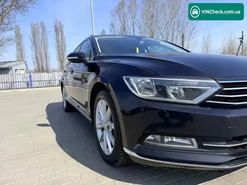 Volkswagen Passat 2019, фото з оголошення 2 з 21, VIN WVWZZZ3CZKE071974