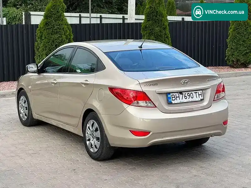 Hyundai Accent 2012, фото з оголошення 2 з 11, VIN Z94CU41DACR149285