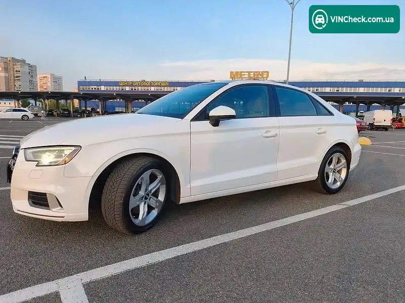 Audi A3 2016, фото з оголошення 2 з 20, VIN WAUAUGFFXH1047603