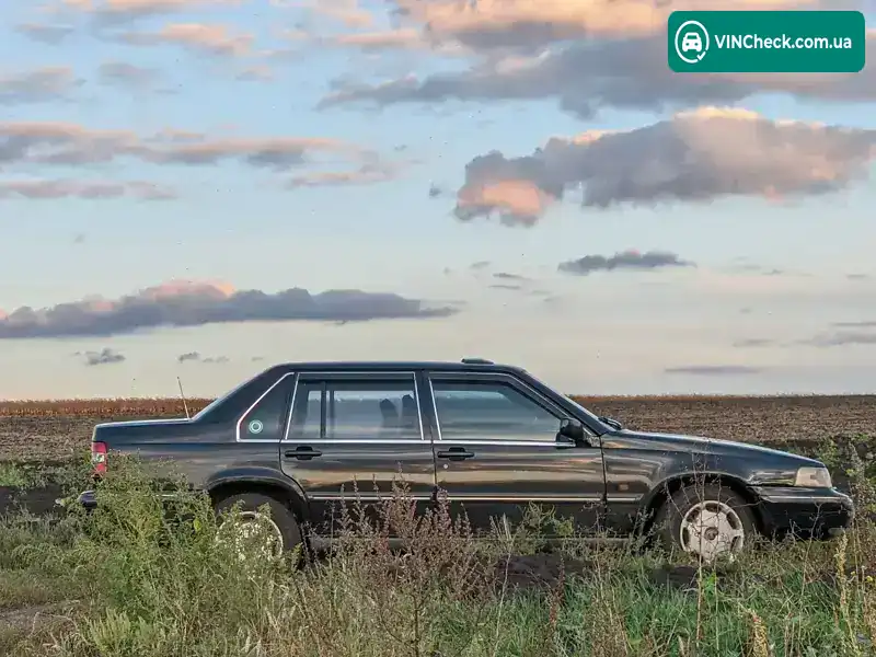 Volvo 960 1995, фото з оголошення 1 з 21, VIN YV1964986S1070702