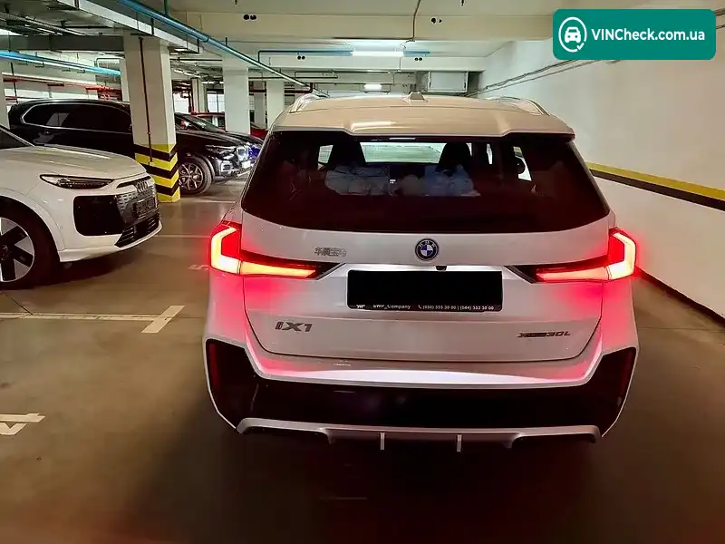 BMW iX1 2024, фото з оголошення 2 з 8, VIN LBV51FX06RM909505