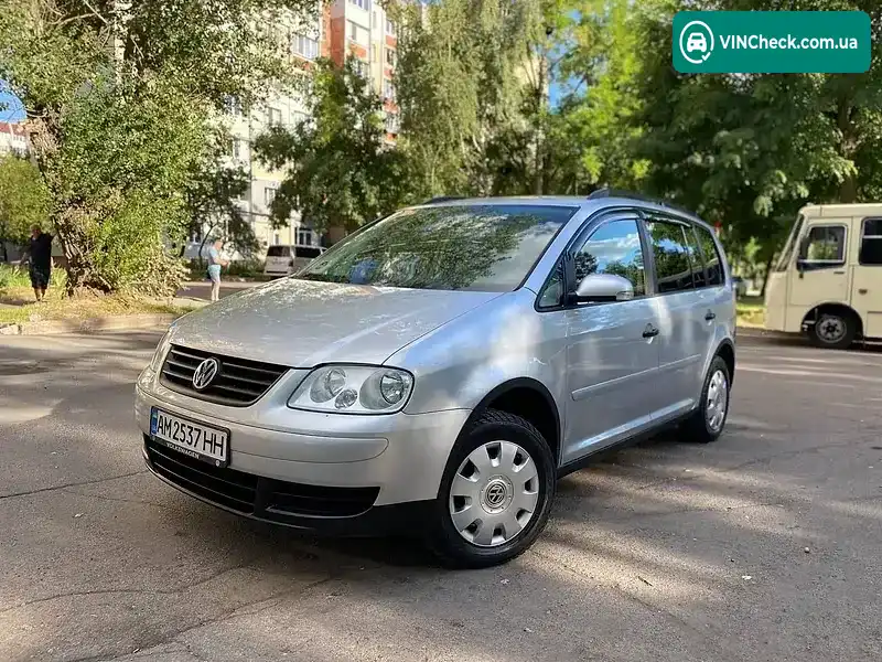 Volkswagen Touran 2005, фото з оголошення 1 з 19, VIN WVGZZZ1TZ5W139176