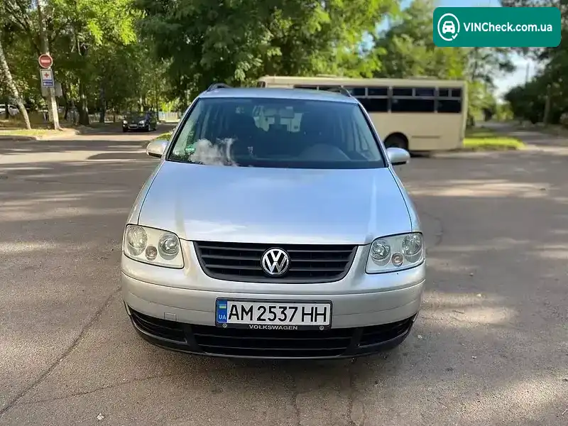 Volkswagen Touran 2005, фото з оголошення 2 з 19, VIN WVGZZZ1TZ5W139176