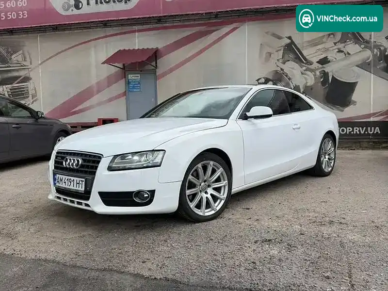 Audi A5 2011, фото з оголошення 1 з 20, VIN WAULFAFR4BA070117