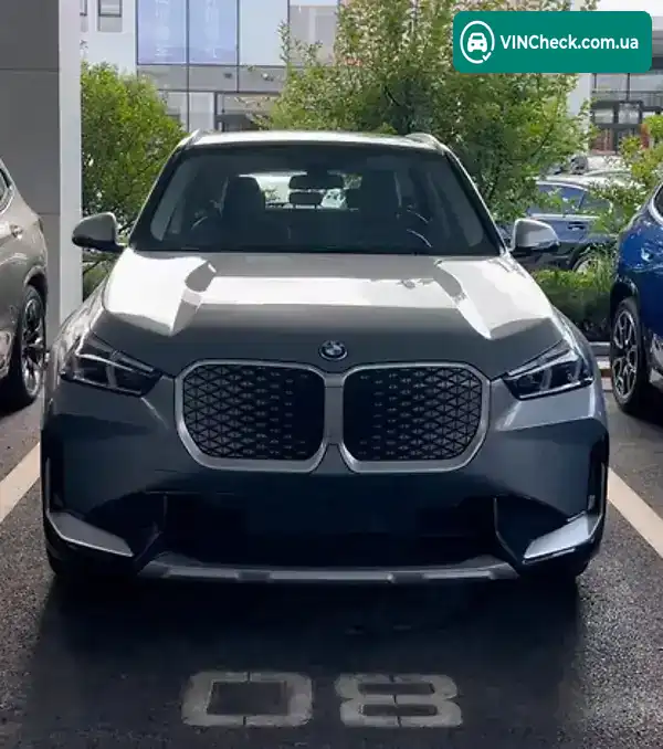 BMW iX1 2024, фото з оголошення 2 з 20, VIN LBV51FX06RM903364