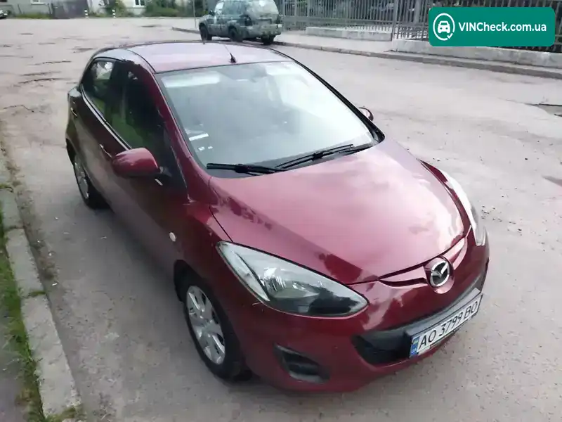Mazda 2 2011, фото з оголошення 1 з 20, VIN JMZDE145500421915