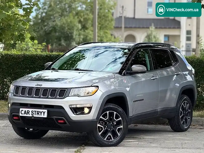 Jeep Compass 2019, фото з оголошення 1 з 20, VIN 3C4NJDDB9KT702846