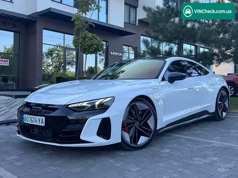 Audi RS e-tron GT 2021, фото з оголошення 2 з 21, VIN WAUZZZFW6N7900104