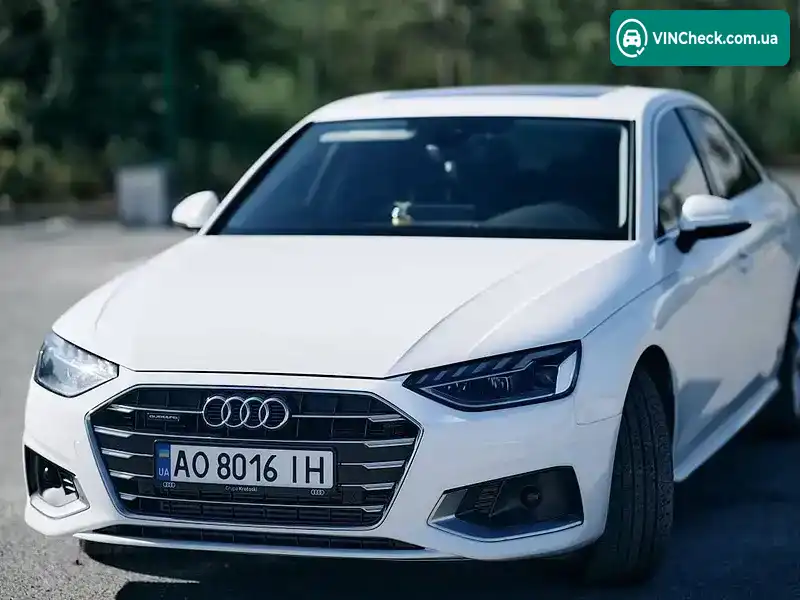 Audi A4 2022, фото з оголошення 2 з 21, VIN WAUABAF48NN009874