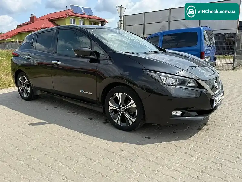 Nissan Leaf 2018, фото з оголошення 2 з 20, VIN SJNFAAZE1U0009797