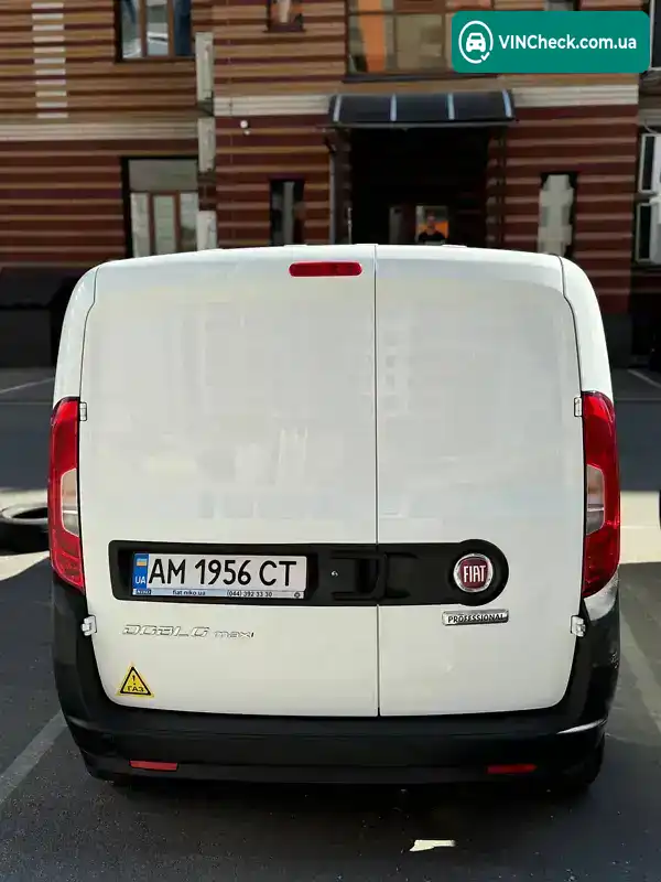 Fiat Doblo 2019, фото з оголошення 2 з 8, VIN ZFA26300006P12523