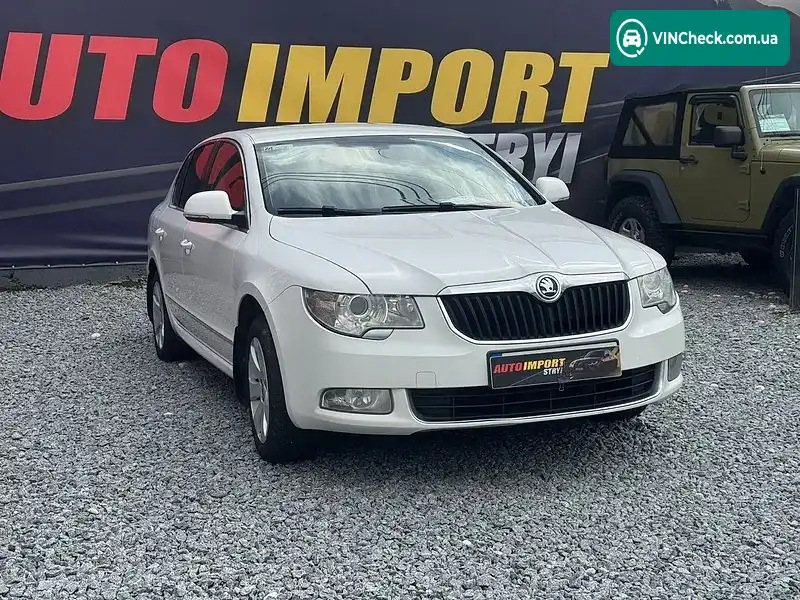 Skoda Superb 2012, фото з оголошення 2 з 20, VIN Y6UAB43T2DB300385