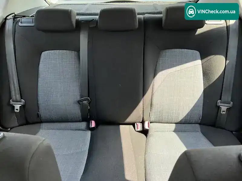 Kia Ceed 2010, фото з оголошення 2 з 15, VIN U5YHB516ABL251352