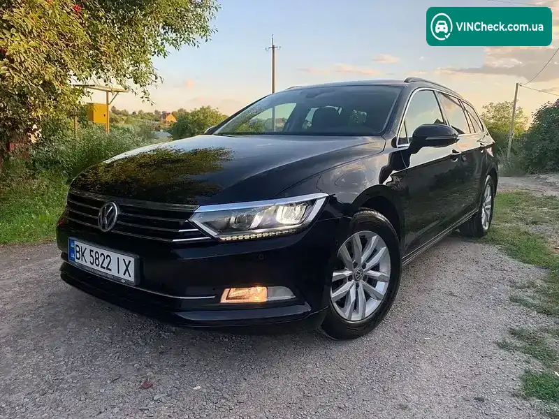 Volkswagen Passat 2019, фото з оголошення 1 з 20, VIN WVWZZZ3CZKE138028