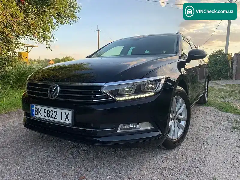 Volkswagen Passat 2019, фото з оголошення 2 з 20, VIN WVWZZZ3CZKE138028
