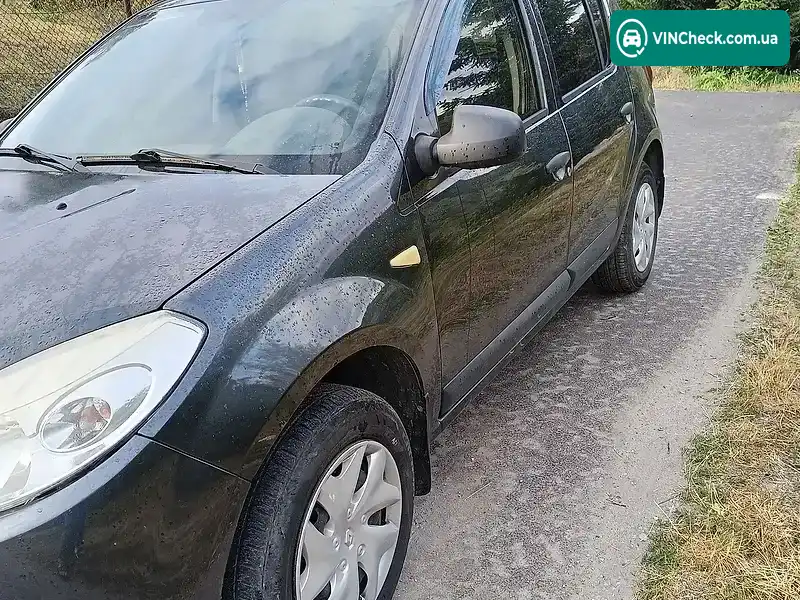 Renault Sandero 2010, фото з оголошення 2 з 17, VIN VF1BSRABB43165556