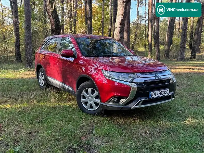 Mitsubishi Outlander 2022, фото з оголошення 1 з 10, VIN JMBXTGF2WLZ002398