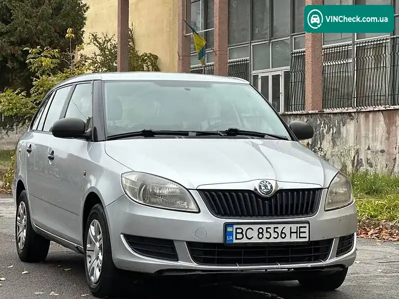 Skoda Fabia 2012, фото з оголошення 2 з 20, VIN TMBJS25J2D3037955