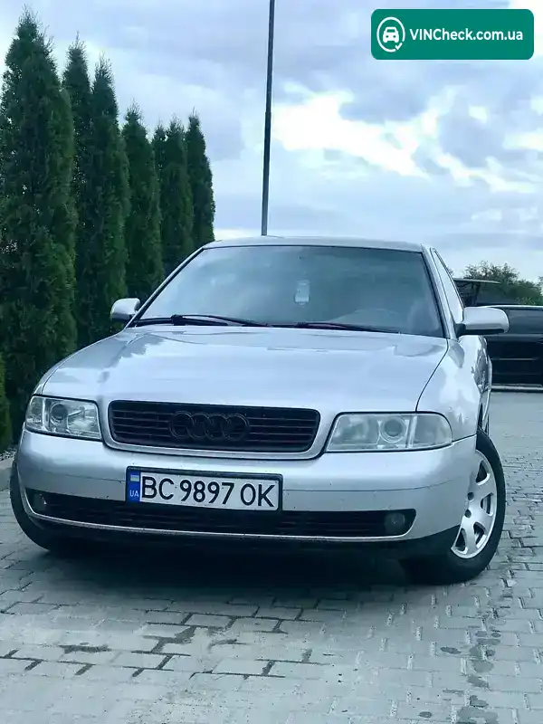 Audi A4 2000, фото з оголошення 1 з 8, VIN WAUZZZ8DZYA132104
