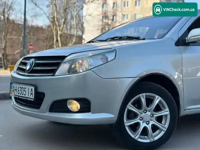 Geely MK 2012, фото з оголошення 2 з 20, VIN LB376245XCL038283