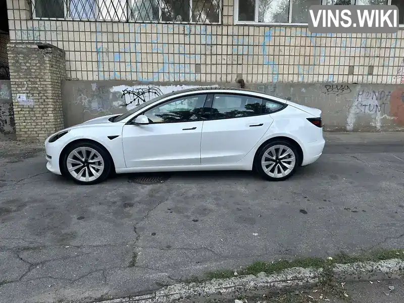 Tesla Model 3 2022, фото з оголошення 2 з 11, VIN 5YJ3E1EB8NF233891
