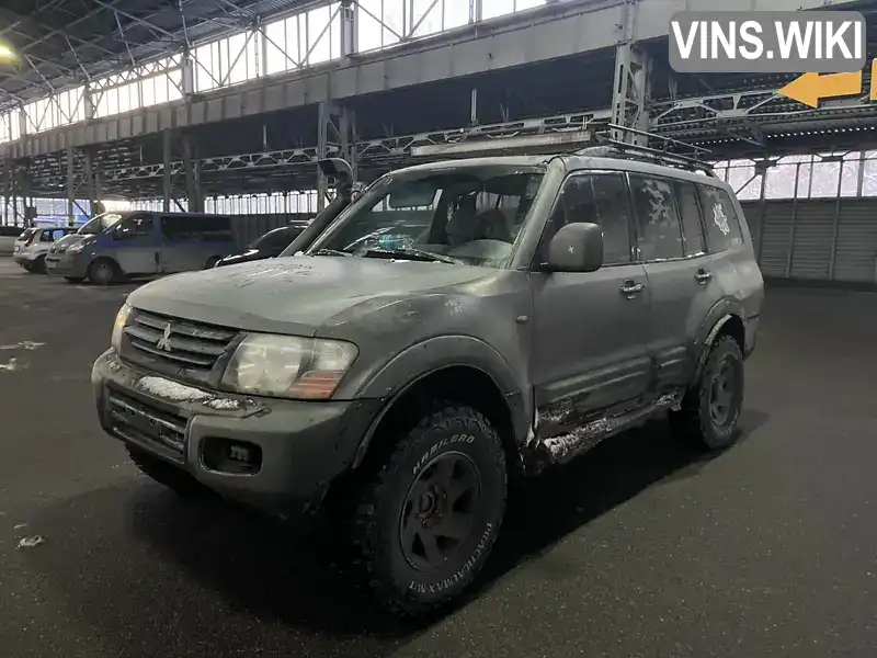 Mitsubishi Pajero 2002, фото з оголошення 2 з 7, VIN JMBLNV78W2J003705