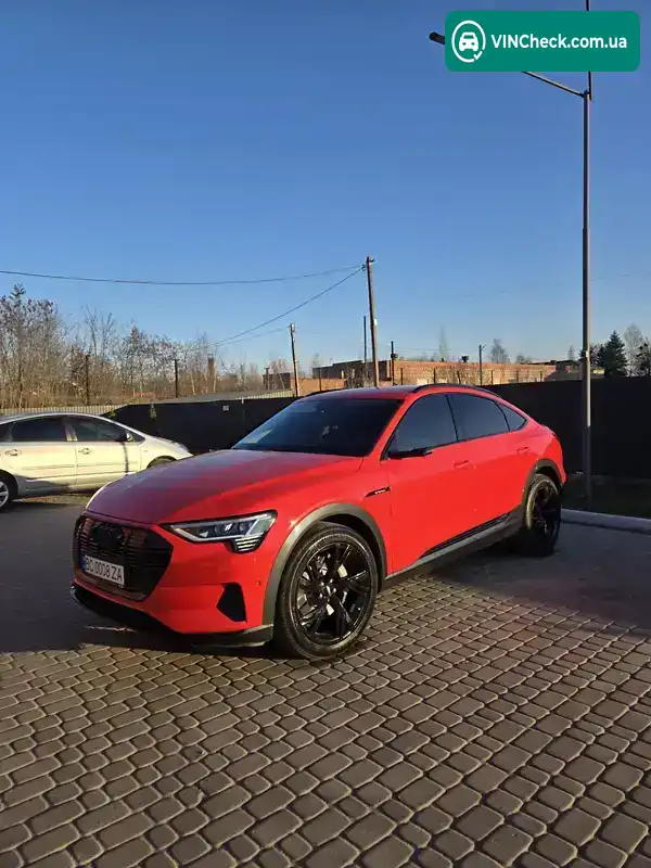 Audi e-tron 2020, фото з оголошення 1 з 21, VIN WAUZZZGE4MB003686