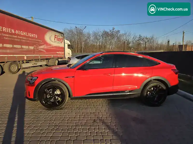 Audi e-tron 2020, фото з оголошення 2 з 21, VIN WAUZZZGE4MB003686