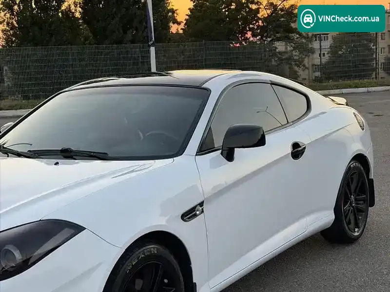 Hyundai Coupe 2008, фото з оголошення 2 з 20, VIN KMHHN61DP8U297200