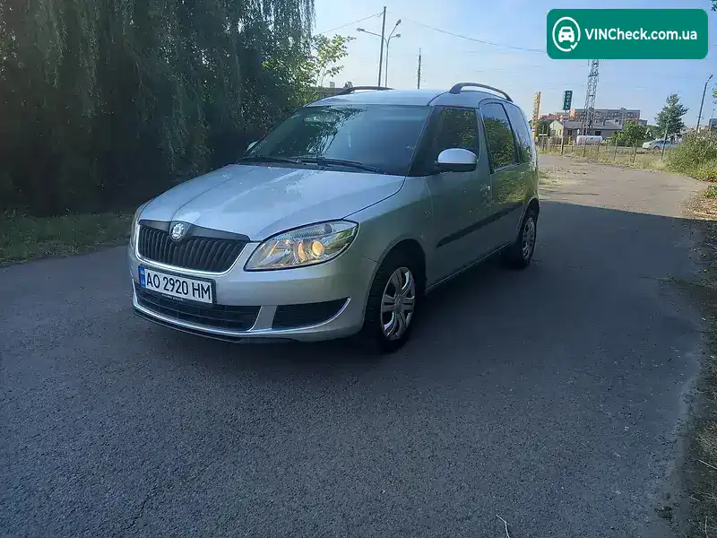 Skoda Roomster 2011, фото з оголошення 2 з 17, VIN TMBNJ65J8C7023884