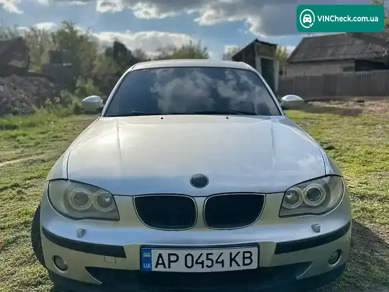 BMW 1 Series 2005, фото з оголошення 2 з 14, VIN WBAUF11080PT51280