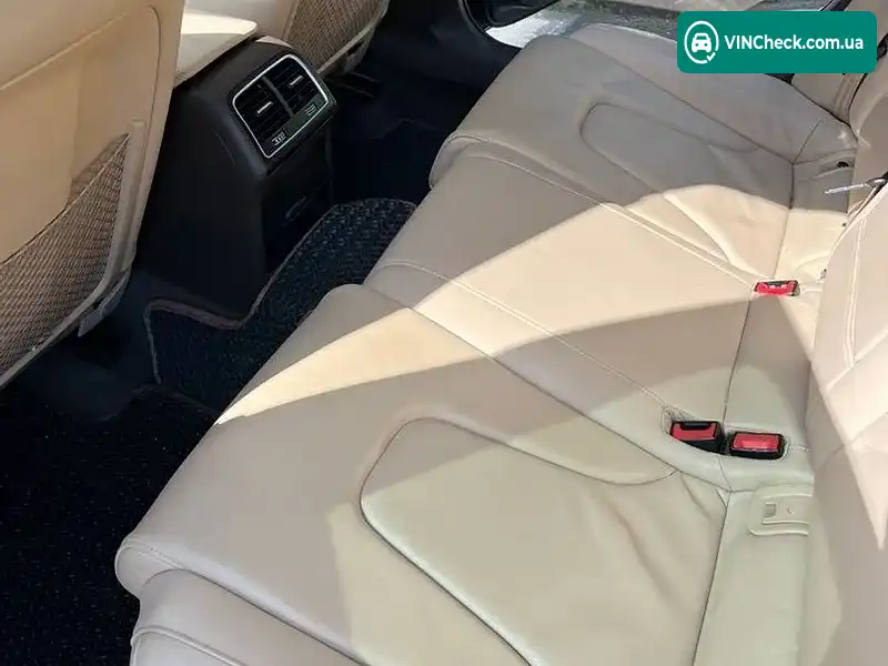 Audi A4 2014, фото з оголошення 2 з 14, VIN WAUFFAFL4EN031923