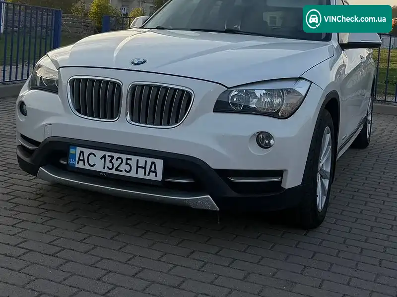 BMW X1 2013, фото з оголошення 1 з 18, VIN WBAVN71000VX06612
