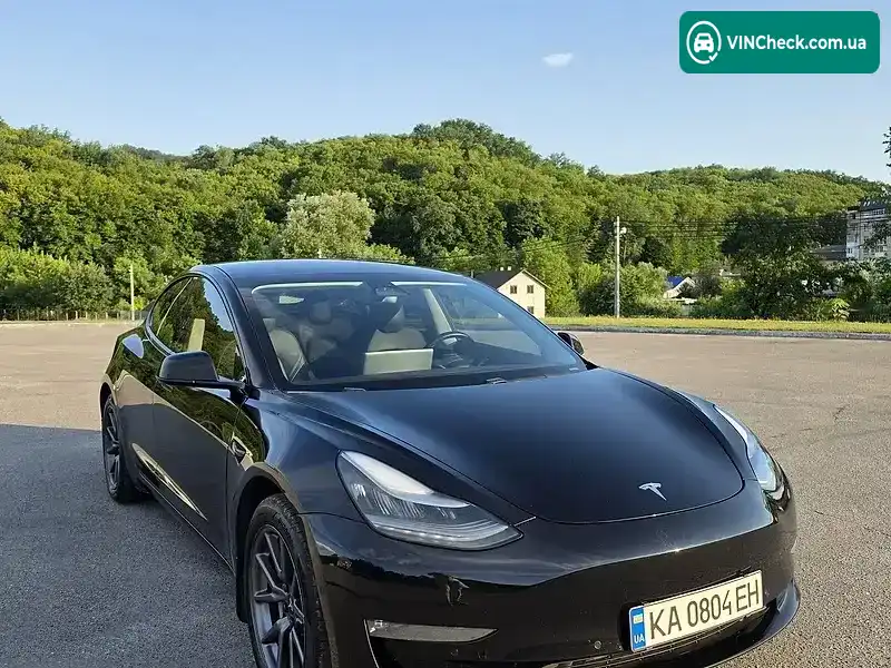 Tesla Model 3 2019, фото з оголошення 1 з 14, VIN 5YJ3E7EB7KF333639