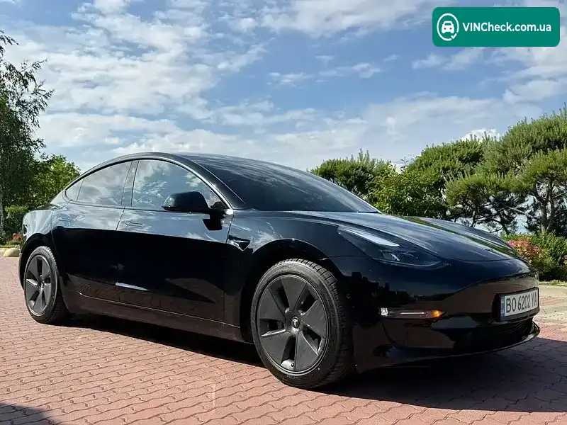 Tesla Model 3 2021, фото з оголошення 2 з 19, VIN 5YJ3E1EA9MF085983