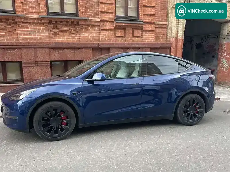 Tesla Model Y 2021, фото з оголошення 2 з 17, VIN 5YJYGDEE8MF240379