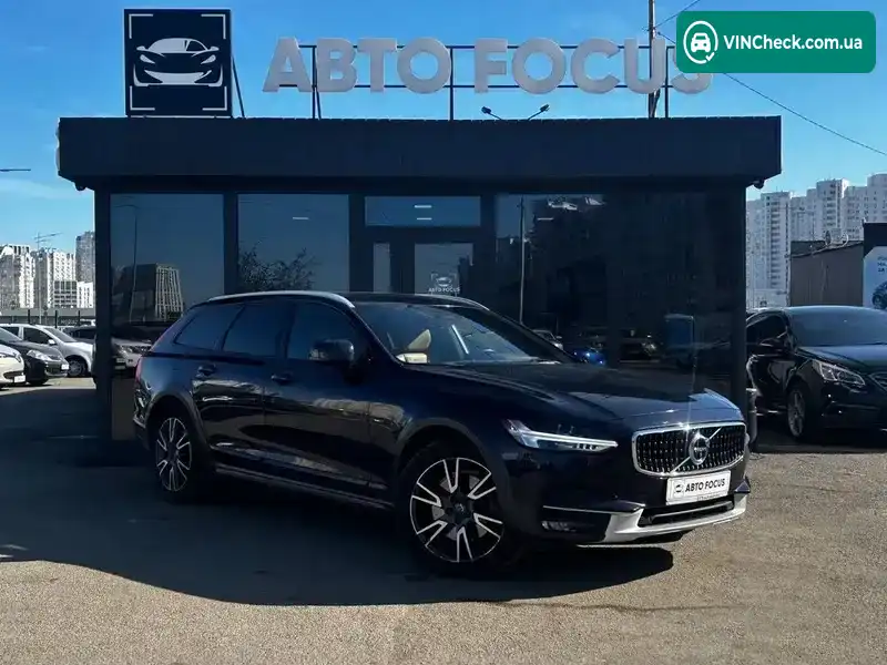 Volvo V90 2017, фото з оголошення 1 з 21, VIN YV4A22NLXH1006162