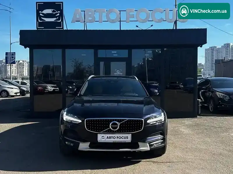 Volvo V90 2017, фото з оголошення 2 з 21, VIN YV4A22NLXH1006162