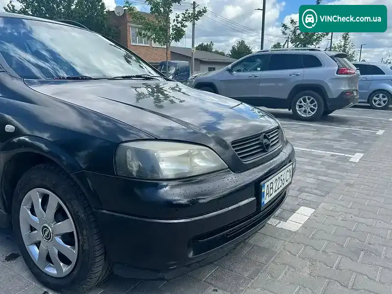 Opel Astra 2000, фото з оголошення 2 з 17, VIN W0L0TGF35Y8067274