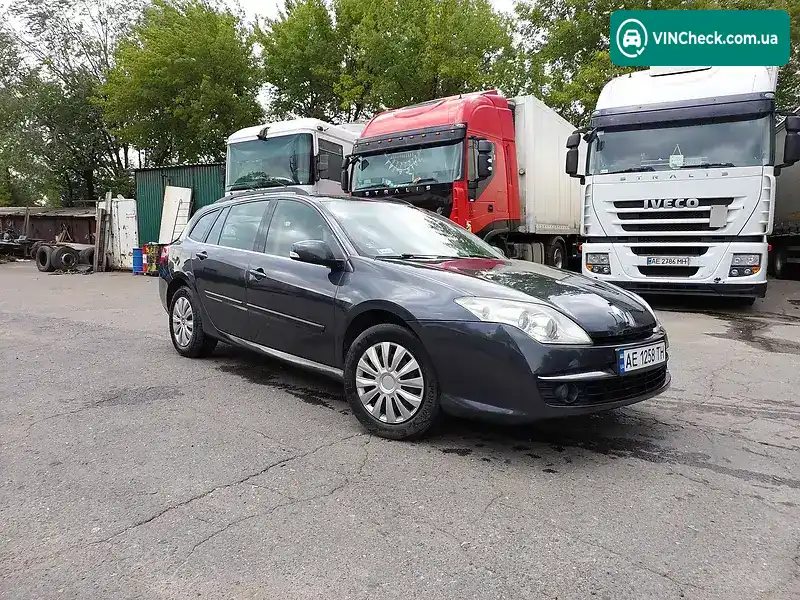 Renault Laguna 2010, фото з оголошення 2 з 9, VIN VF1KT0AE643827777